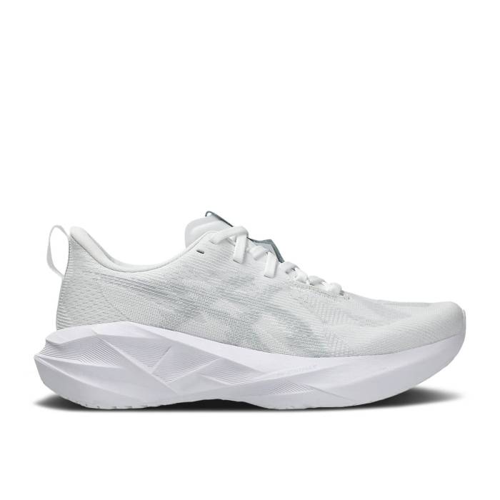 アシックス Asics 【 Wmns Novablast 5 \u0027White Piedmont Grey\u0027 Women White/Piedmont Grey 】 レディース 白いこと 白いこと 薄墨色 薄墨色