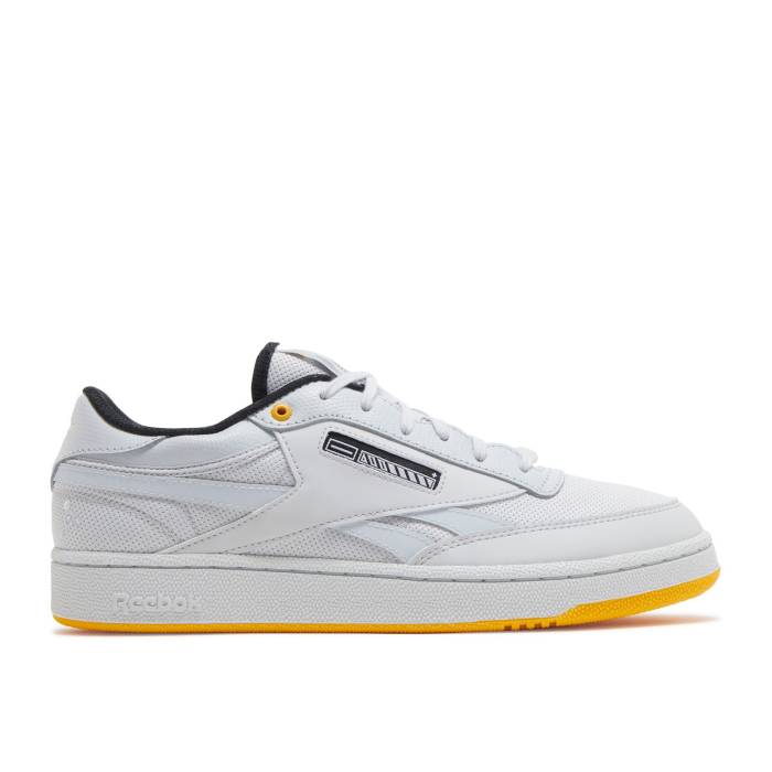 リーボック Reebok 【 Jurassic World X Club C Revenge \u0027Biosyn Genetics\u0027 Men Spirit White/Silver Metallic/Track Gold 】 野球クラブ メンズ 白いこと 白いこと Silver しろがね色・しろがね色 貨物自動車 ゴールド
