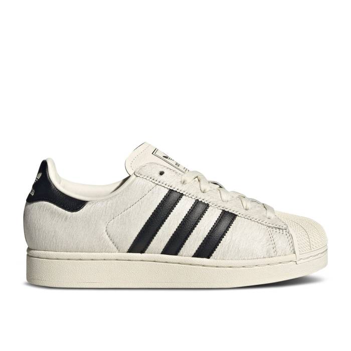 アディダス Adidas 【 Wmns Superstar 2 \u0027Off White Pony Hair\u0027 Women Off White/Core Black/Off White 】 Superstar はやりっ子 白いこと 白いこと 子馬 レディース 白いこと 白いこと 中核グループ 黒いこと 黒いこと