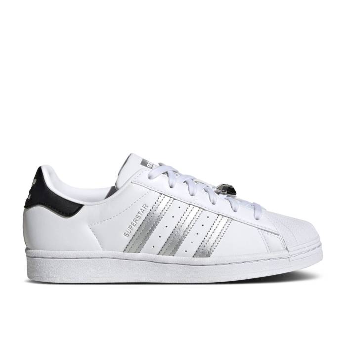 アディダス Adidas 【 Wmns Superstar \u0027Paris\u0027 Women Cloud White/Silver Metallic/Core Black 】 Superstar はやりっ児 レディース 白いこと 白いこと Silver しろがね色・しろがね色 中核グループ 黒いこと 黒いこと