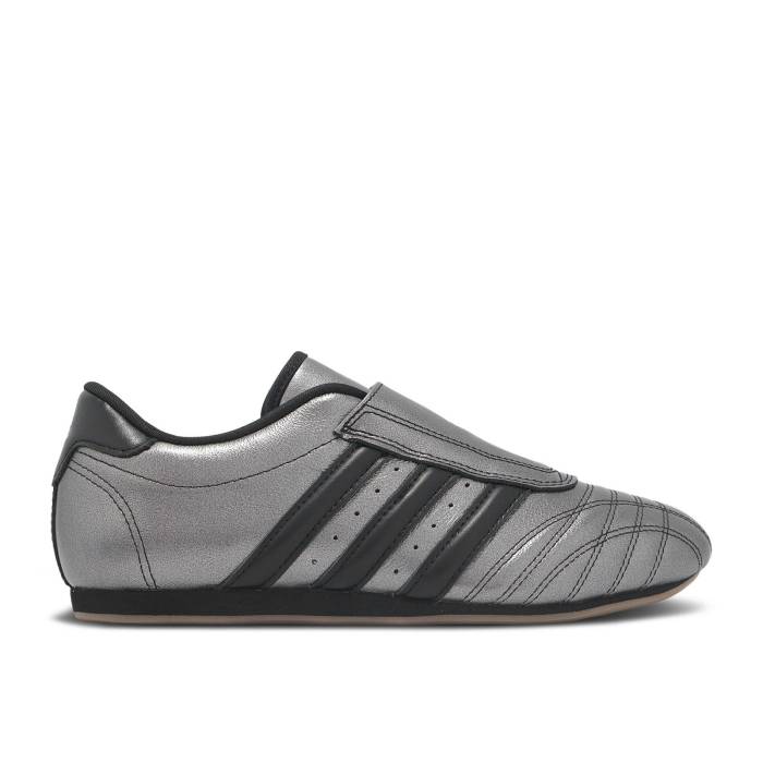 アディダス Adidas 【 Wmns Taekwondo \u0027Metallic Grey Black\u0027 Women Supplier Color/Grey Five/Core Black 】 薄墨色 薄墨色 レディース 薄墨色 薄墨色 中核グループ 黒いこと 黒いこと