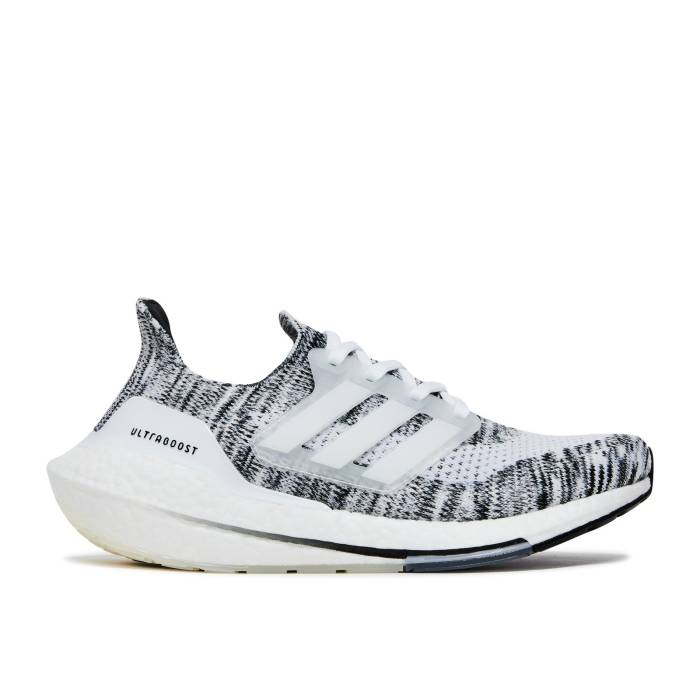 アディダス Adidas 【 Wmns Ultraboost 21 \u0027White Black\u0027 Women Cloud White/Cloud White/Core Black 】 レディース 白いこと 白いこと 中核グループ 黒いこと 黒いこと