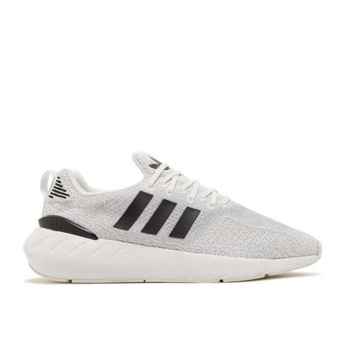 アディダス Adidas 【 Wmns Swift Run 22 \u0027Crystal White\u0027 Women Crystal White/Core Black/Grey Two 】 Swift 幽客 レディース 白いこと 白いこと 中核グループ 黒いこと 黒いこと 薄墨色 薄墨色 レディース靴-靴-スニーカー