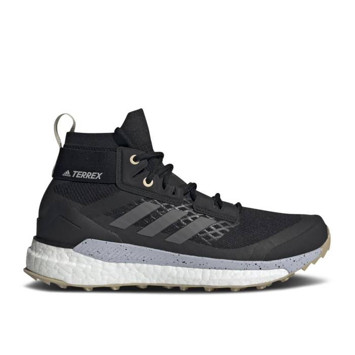 アディダス Adidas 【 Wmns Terrex Free Hiker Primeblue \u0027Black Savanna\u0027 Women Core Black/Grey Four/Savanna 】 無償性 レディース 中核グループ 黒いこと 黒いこと 薄墨色 薄墨色