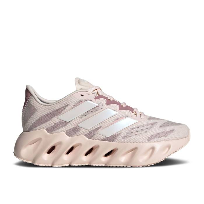 アディダス Adidas 【 Wmns Switch Fwd \u0027Wonder Quartz\u0027 Women Wonder Quartz/Zero Metallic/Wonder Orchid 】 レディース 皆無