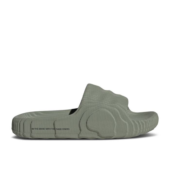 アディダス Adidas 【 Wmns Adilette 22 Slides \u0027Silver Green\u0027 Women Silver Green/Silver Green/Core Black 】 アディレッタ レディース Silver しろがね色・しろがね色 green 緑・緑であること 中核グループ 黒いこと 黒いこと