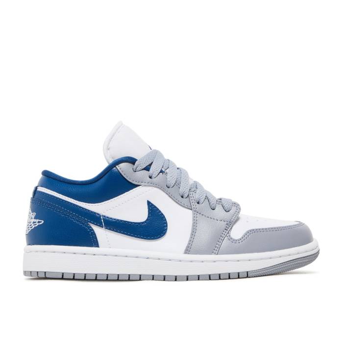 ナイキ エアジョーダン Air Jordan 【 Wmns Jordan 1 Low \u0027French Blue\u0027 Women Stealth/White/French Blue 】 レディース ステルス 白いこと 白いこと 青味 青み