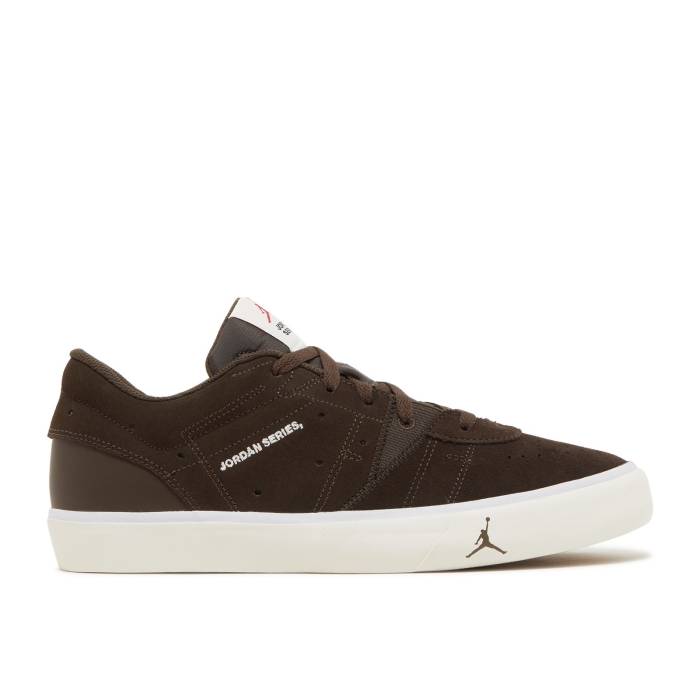 ナイキ　エアジョーダン Air Jordan 【 Jordan Series Es 'Dark Chocolate' Men Dark Chocolate/University Red/White/Sail 】 シリーズ メンズ Red 赤・レッド 白色 ホワイト｜スニケス