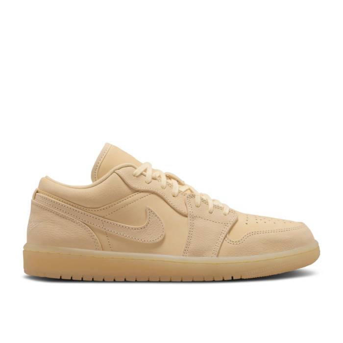 ナイキ エアジョーダン Air Jordan 【 Wmns Jordan 1 Low Se \u0027Pale Vanilla\u0027 Women Pale Vanilla/Pale Vanilla/Metallic Gold/Pale Vanilla 】 レディース ゴールド