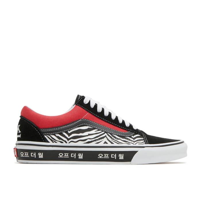 ヴァンズ Vans 【 Old Skool \u0027Korean Typography\u0027 Men Racing Red/True Blue 】 メンズ Red 赤・赤いこと 青味 青み