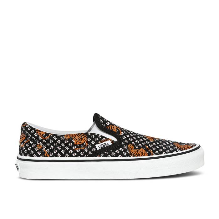 ヴァンズ Vans 【 Classic Slip-On \u0027Tiger Floral\u0027 Men Black/True White 】 古典派音楽 slip-on スリッポン メンズ 黒いこと 黒いこと 白いこと 白いこと