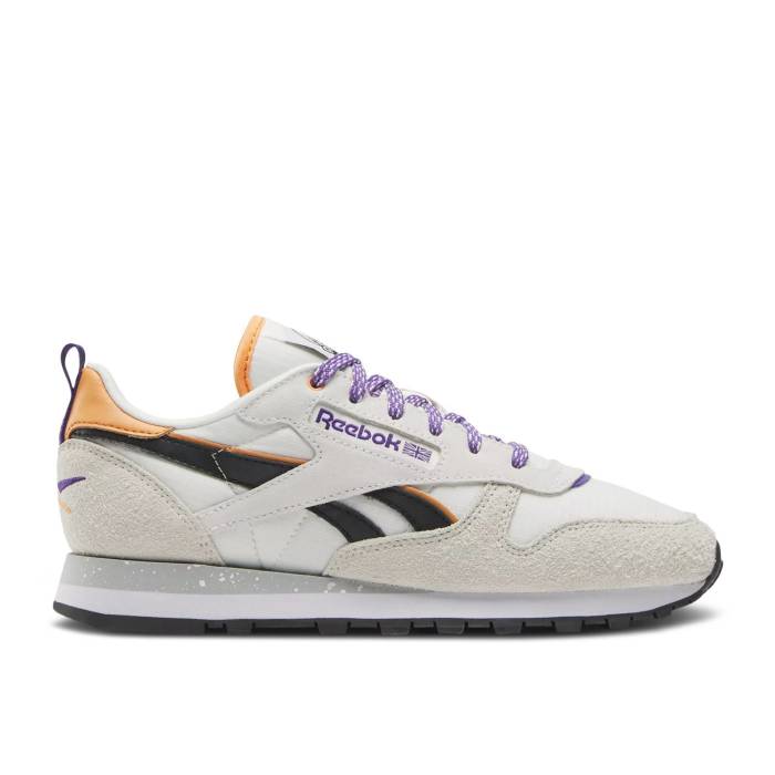 リーボック Reebok 【 Wmns Classic Leather \u0027Outdoor Vibes Pack - Chalk\u0027 Women Chalk/Alabaster/Dynamic Purple 】 古典派音楽 なめし革 レディース 活動的 Purple 紫・パープル