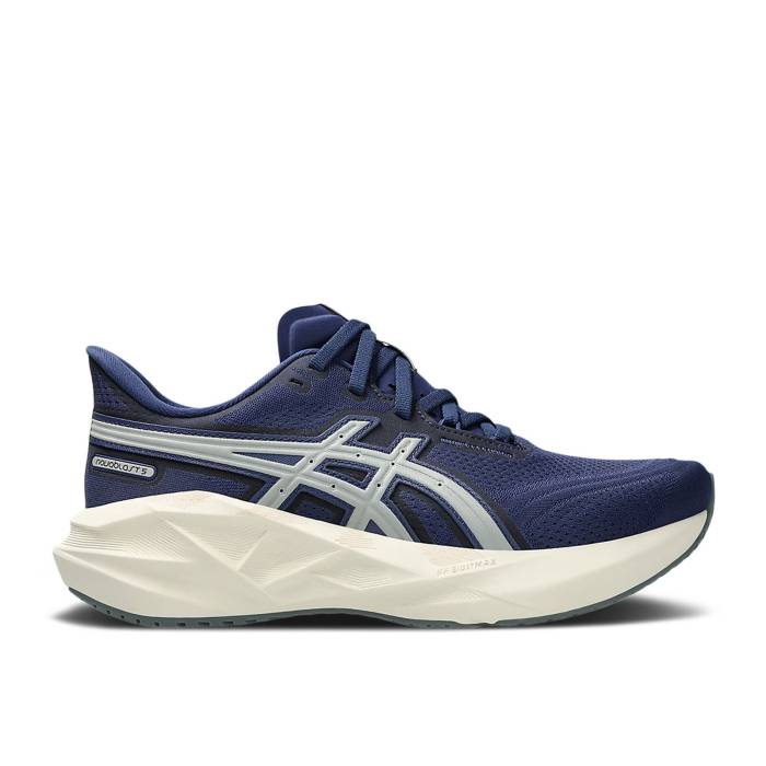 アシックス Asics 【 Wmns Novablast 5 \u0027Track Club\u0027 Women Indigo Blue/Seal Grey 】 レディース 藍色・インディゴ 青み 青色 薄墨色 薄墨色