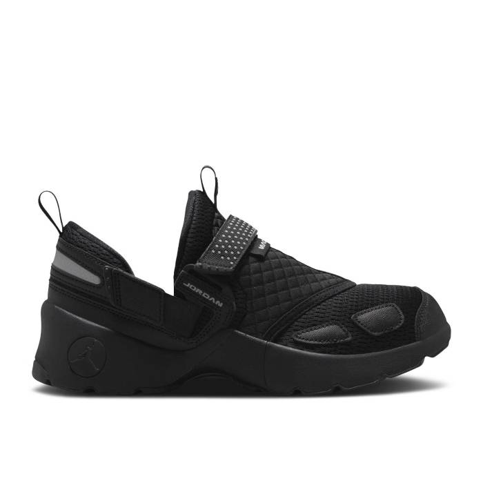 ナイキ エアジョーダン Air Jordan 【 Wmns Jordan Trunner Lx \u0027Triple Black\u0027 Women Black/Black 】 レディース 黒いこと 黒いこと