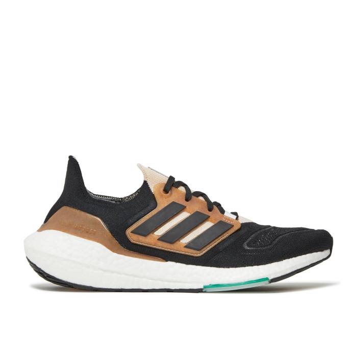 アディダス Adidas 【 Ultraboost 22 Made With Nature Black Wonder Taupe Men Core Black/Core Black/Wonder Taupe 】 メンズ コア 黒色 ブラック