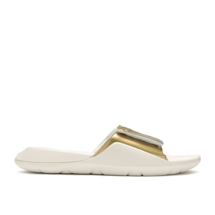 ナイキ　エアジョーダン Air Jordan 【 Jordan Hydro 7 Slide 'Sail' Men Sail/Metallic Gold 】 Hydro ハイドロ Slide サンダル メンズ ゴールド