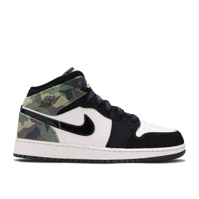 ナイキ エアジョーダン Air Jordan 【 Jordan 1 Mid Se Gs 'Camo' Youth Light Bone/Black 】 ミッド ジュニア キッズ 黒色 ブラック|スニケス