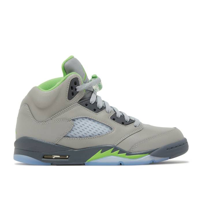ナイキ エアジョーダン Air Jordan 【 Jordan 5 Retro Gs Green Bean 2022 Youth Silver/Green Bean/Flint Grey 】 レトロ ジュニア キッズ Silver 銀色・シルバー green 緑・グリーン 灰色 グレー