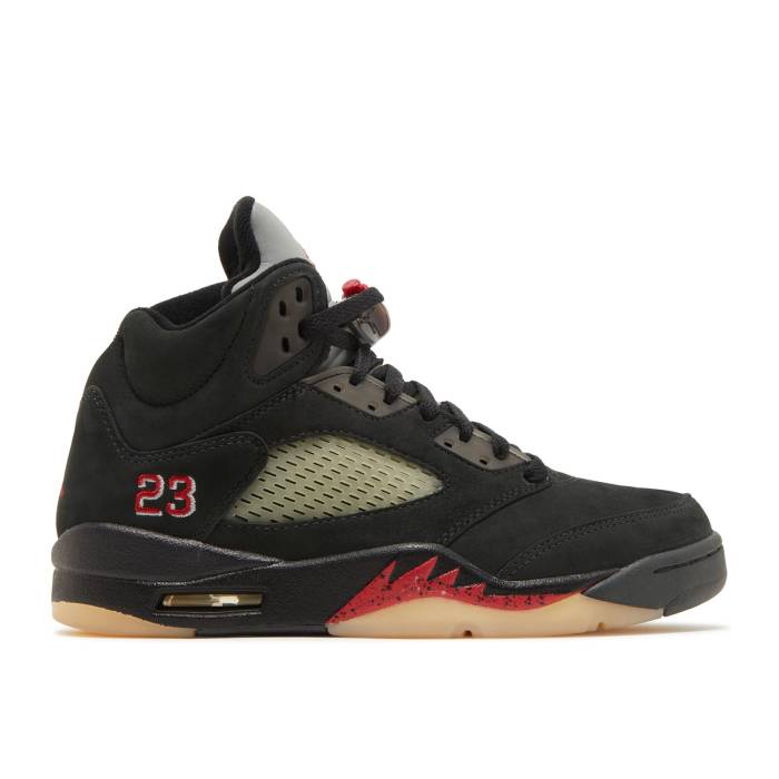 ナイキ エアジョーダン Air Jordan 【 Wmns Jordan 5 Retro Gore-Tex \u0027Off-Noir\u0027 Women Off-Noir/Fire Red/Black/Muslin 】 レトロ ゴアテックス レディース 火の手 Red 赤・赤いこと 黒いこと 黒いこと