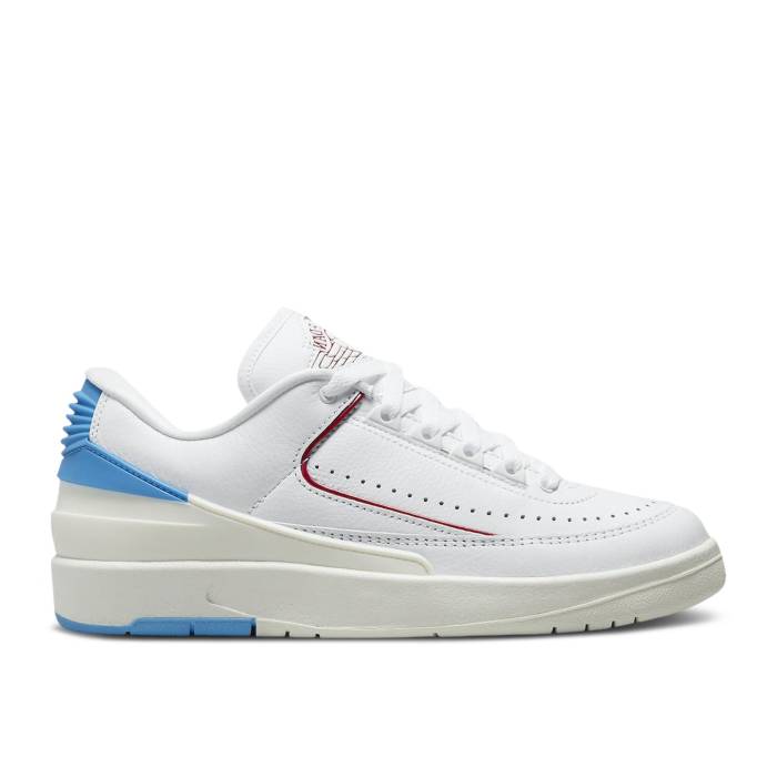 ナイキ エアジョーダン Air Jordan 【 Wmns Jordan 2 Retro Low \u0027Nc To Chi\u0027 Women White/Fire Red/Dark Powder Blue/Sail 】 レトロ レディース 白いこと 白いこと たき火 Red 赤・赤いこと 青み 青色