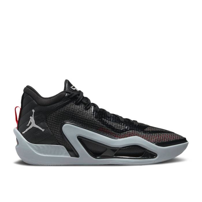 ナイキ　エアジョーダン Air Jordan 【 Jordan Tatum 1 'Old School' Men Black/Metallic Silver/Wolf Grey/Anthracite/Siren Red 】 メンズ 黒色 ブラック Silver 銀色・シルバー 灰色 グレー Red 赤・レッド｜スニケス 27,750円
