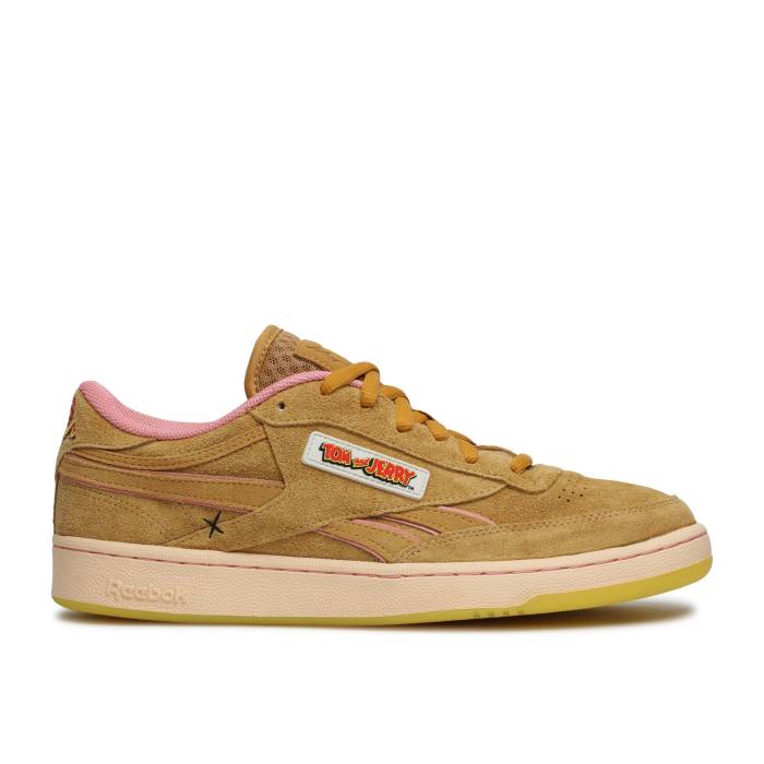 リーボック Reebok 【 Tom \u0026 Jerry X Club C Revenge Low \u0027Jerry\u0027 Men Bold Bass/Bold Brass/Quiet Pink 】 野球クラブ メンズ pink サクラ色