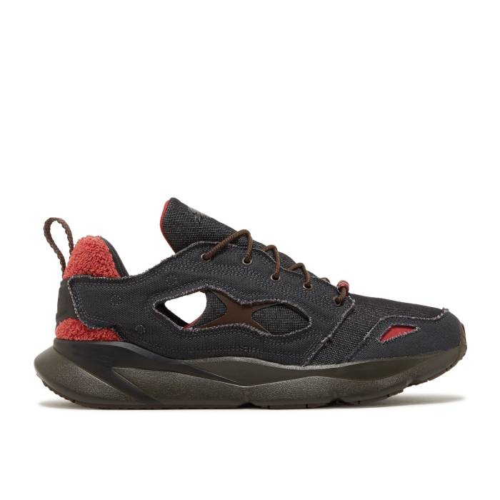 リーボック Reebok 【 Street Fighter X Furylite 95 'Akuma' Men Core Black/Charcoal Brown/Mars Red 】 street ストリート ファイター メンズ コア 黒色 ブラック チャコール 茶色 ブラウン Red 赤・レッド