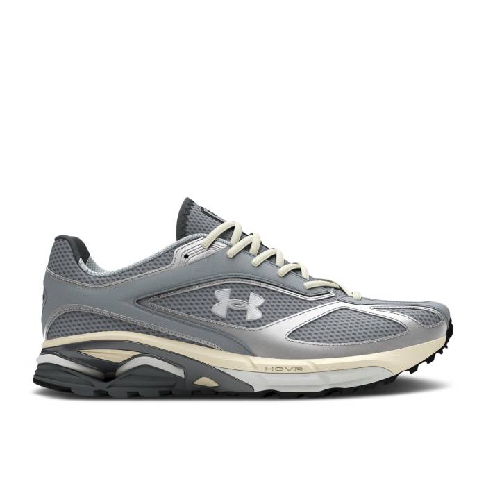 アンダーアーマー Under Armour 【 Apparition \u0027Steel Ivory Dune\u0027 Men Steel/Ivory Dune/Metallic Silver 】 象牙色 メンズ Steel スチール写真 象牙色 Silver しろがね色・しろがね色
