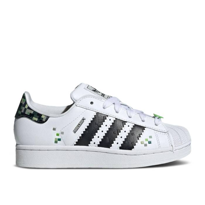 アディダス Adidas 【 Minecraft X Superstar 2 J \u0027Creeper\u0027 Youth Cloud White/Core Black/Supplier Colour 】 Superstar はやりっ児 お坊っちゃん キッズ 白いこと 白いこと 中核グループ 黒いこと 黒いこと