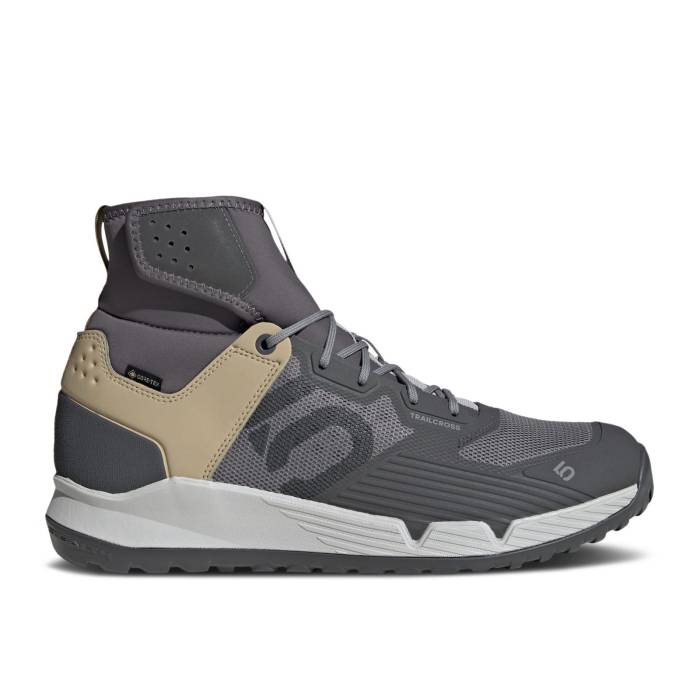 アディダス Adidas 【 Five Ten Trailcross Gore-Tex \u0027Grey Bronze Strata\u0027 Men Grey Five/Grey Three/Bronze Strata 】 ゴアテックス 銅・ブロンズ メンズ 薄墨色 薄墨色 銅・ブロンズ