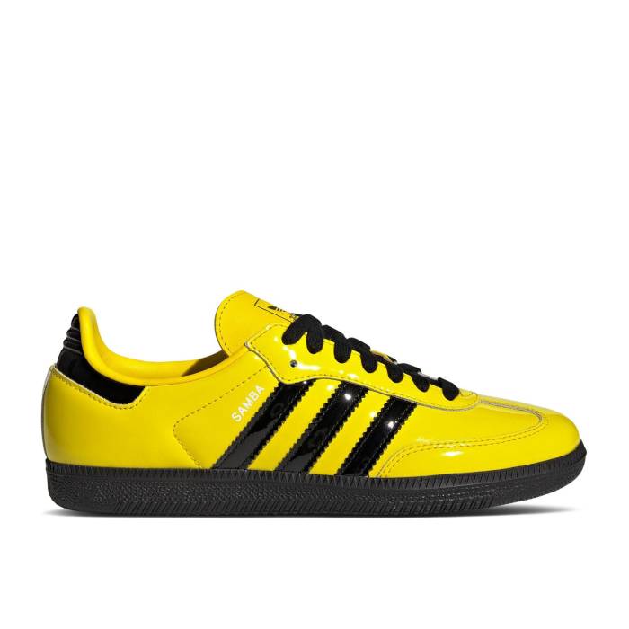 アディダス Adidas 【 Wmns Samba Og \u0027Yellow Core Black Silver\u0027 Women Yellow/Core Black/Silver Metallic 】 サンバ 中核グループ 黒いこと 黒いこと レディース yellow 黄味がかった・黄色 中核グループ 黒いこと 黒いこと Silver しろがね色・しろがね色