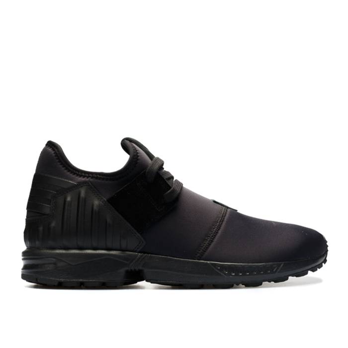 アディダス Adidas 【 Zx Flux Plus Men Core Black/Core Black/Core Black 】 メンズ コア 黒色 ブラック