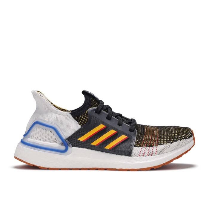 アディダス Adidas 【 Toy Story 4 X Ultraboost 19 J 'Woody' Youth Core Black/Active Gold/Scarlet 】 ジュニア キッズ コア 黒色 ブラック ゴールド｜スニケス