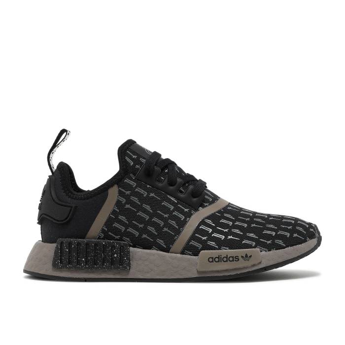 アディダス Adidas 【 Star Wars X Nmd_R1 Mandolarian Men Core Black/Simple Brown/Silver Metallic 】 メンズ コア 黒色 ブラック 茶色 ブラウン Silver 銀色・シルバー