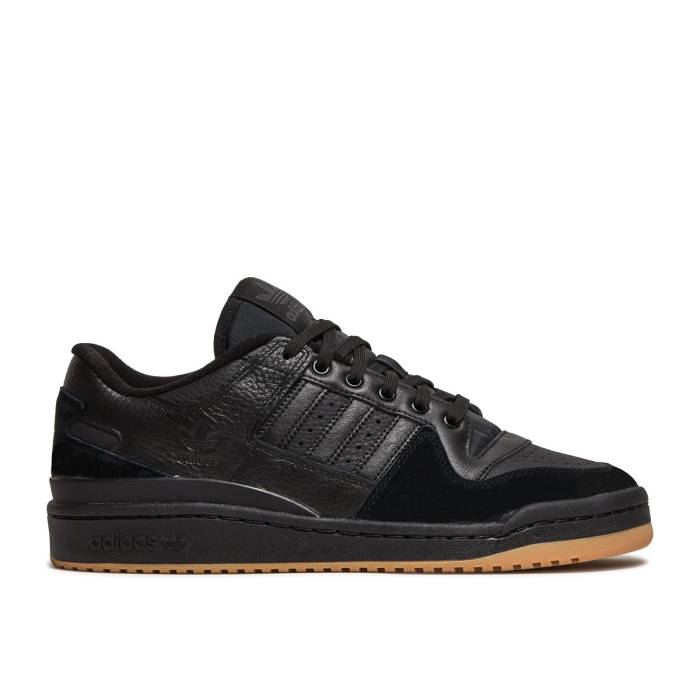 アディダス Adidas 【 Forum 84 Low Adv 'Black Gum' Men Core Black/Core Black/Vivid Red 】 フォーラム メンズ コア 黒色 ブラック Red 赤・レッド｜スニケス 70,125円