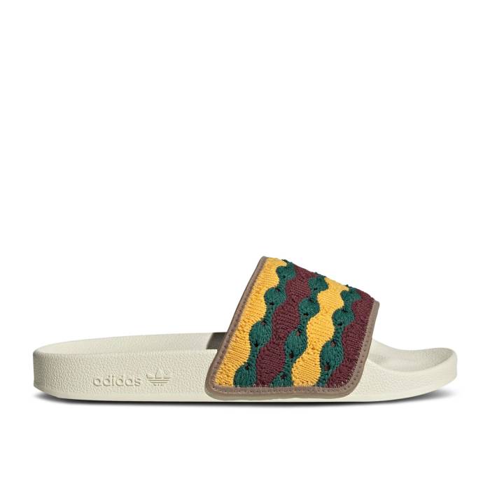 アディダス Adidas 【 Adilette Slides \u0027Crochet\u0027 Men Off White/Shadow Red/Chalky Brown 】 アディレッタ メンズ 白いこと 白いこと シャドー・シャドウ Red 赤・赤いこと 赤銅色 赤銅色