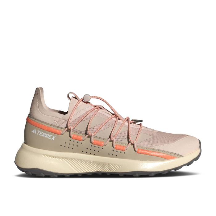 アディダス Adidas 【 Wmns Terrex Voyager 21 \u0027Putty Mauve Amber Tint\u0027 Women Putty Mauve/Wonder Beige/Amber Tint 】 レディース ベージュ