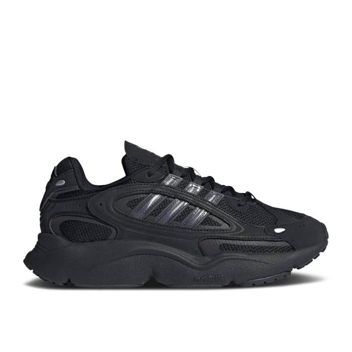 アディダス Adidas 【 Ozmillen \u0027Black Silver Metallic\u0027 Men Core Black/Carbon/Silver Metallic 】 Silver しろがね色・しろがね色 メンズ 中核グループ 黒いこと 黒いこと 炭素 Silver しろがね色・しろがね色