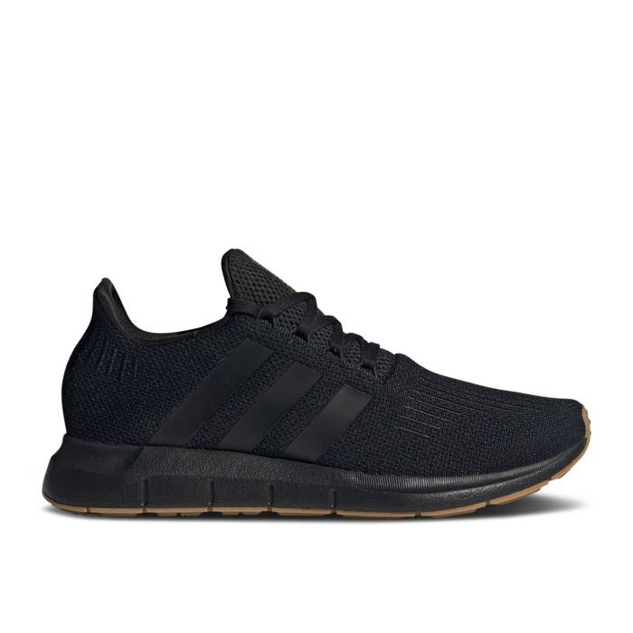 アディダス Adidas 【 Swift Run 1.0 'Black Gum' Men Core Black/Core Black/Core Black 】 Swift ラン メンズ コア 黒色 ブラック