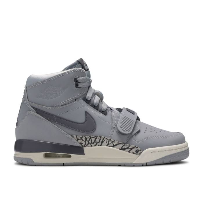 ナイキ　エアジョーダン Air Jordan 【 Jordan Legacy 312 Gs 'Wolf Grey' Youth Wolf Grey/Light Graphite-Sail 】 legacy レガシー ジュニア キッズ 灰色 グレー