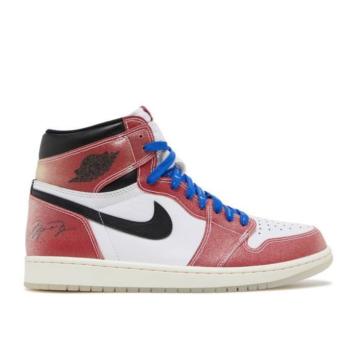 ナイキ エアジョーダン Air Jordan 【 Trophy Room X Jordan 1 Retro High Og Sp \u0027Chicago\u0027 Friends \u0026 Family Men White/Sail/Varsity Red/Black 】 レトロ 御機嫌 メンズ 白いこと 白いこと Red 赤・赤いこと 黒いこと 黒いこと