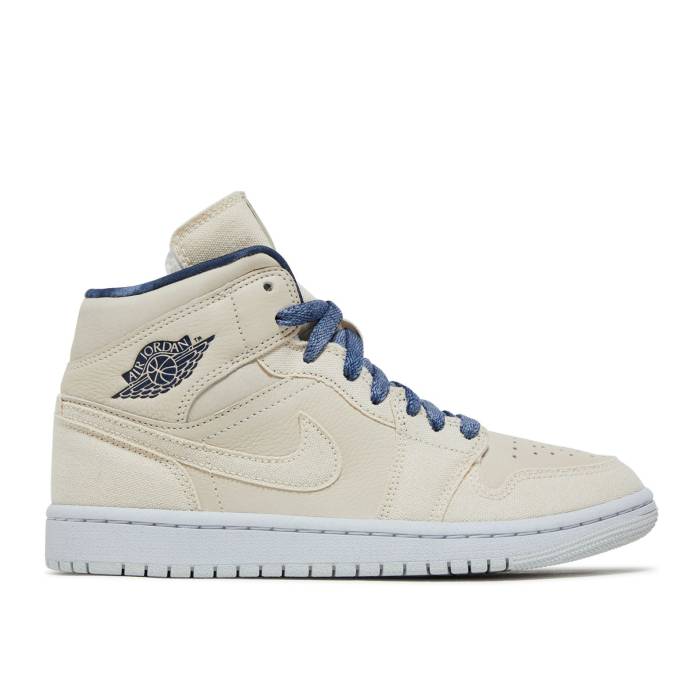 ナイキ　エアジョーダン Air Jordan 【 Wmns Jordan 1 Mid Se 'Sanddrift' Women Summit White/Midnight Navy 】 ミッド レディース 白色 ホワイト 紺色 ネイビー 38,285円