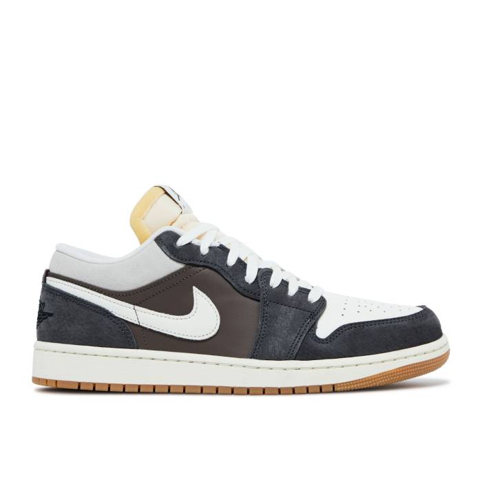 ナイキ エアジョーダン Air Jordan 【 Jordan 1 Low \u0027Snkrs Day Korea 2023\u0027 Men 】 メンズ