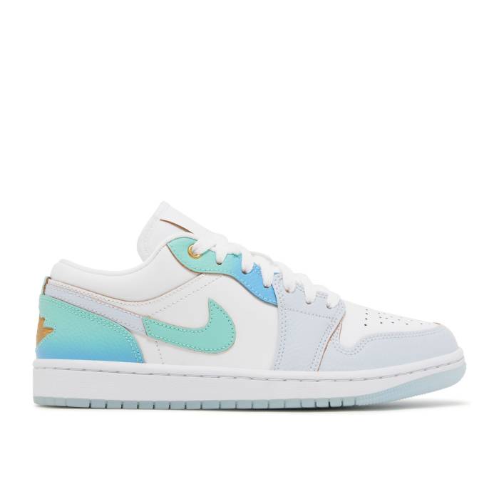 ナイキ エアジョーダン Air Jordan 【 Wmns Jordan 1 Low Se \u0027Emerald Rise\u0027 Women White/White/Football Grey/Emerald Rise 】 レディース 白いこと 白いこと 蹴球 薄墨色 薄墨色 ライズ
