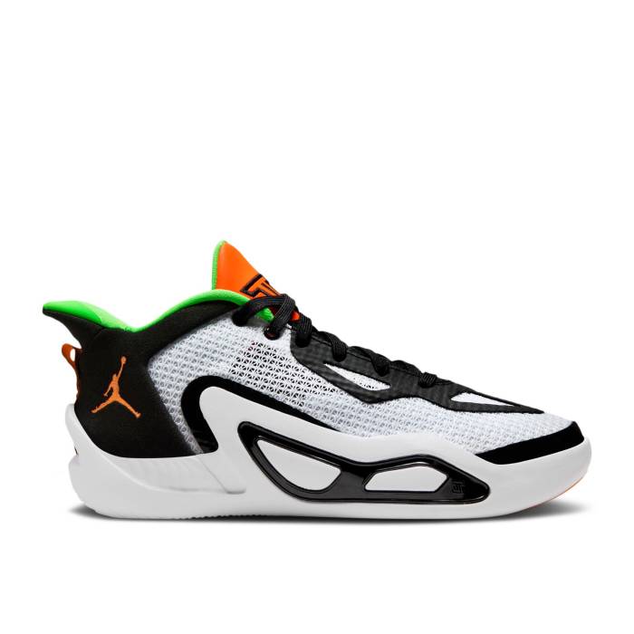 ナイキ エアジョーダン Air Jordan 【 Jordan Tatum 1 ガウス \u0027Home Team\u0027 Youth White/Total Orange/Black/Green Strike 】 御坊っちゃん キッズ 白いこと 白いこと orange 橙・オレンジ色 黒いこと 黒いこと green 緑・緑であること ストライ キッズファッション-スニーカー-キッズ・ベビー・マタニティ