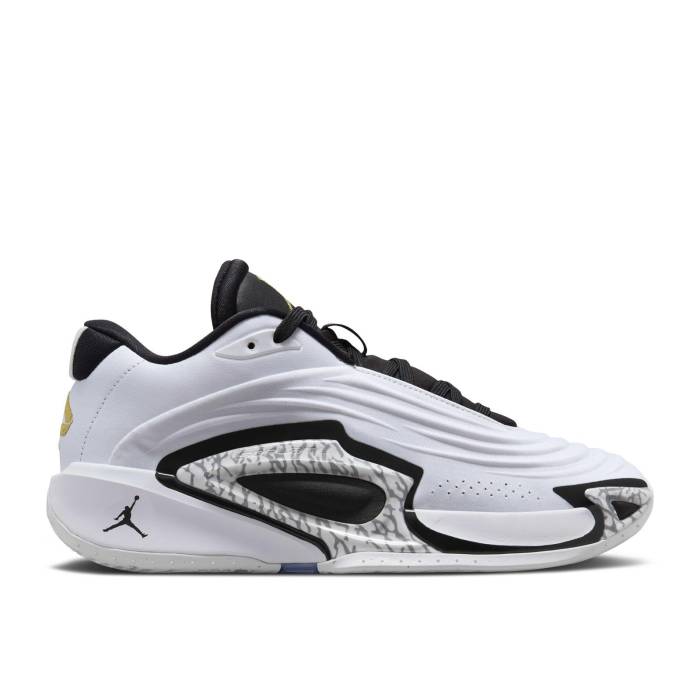 ナイキ エアジョーダン Air Jordan 【 Jordan Luka 3 Pf \u0027Motorsport\u0027 Men White/Black/Red Orbit/Metallic Gold 】 メンズ 白いこと 白いこと 黒いこと 黒いこと Red 赤・赤いこと ゴールド