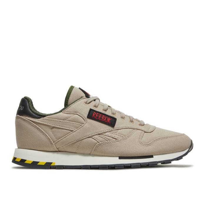 リーボック Reebok 【 Ghostbusters X Classic Leather Khaki Flight Suit Men Modern Beige/Black/Blaze Yellow 】 クラシック レザー Flight フライト メンズ モダン ベージュ 黒色 ブラック yellow 黄色・イエロー