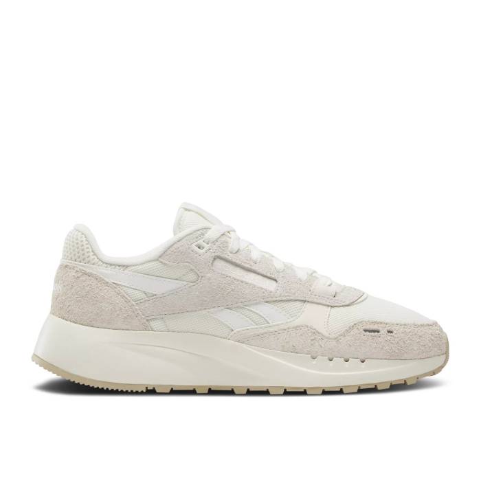 リーボック Reebok 【 Classic Leather 2400 'Vintage Chalk' Men Vintage Chalk/Chalk/Alabaster Pearlized 】 クラシック レザー メンズ vintage ビンテージ・ヴィンテージ