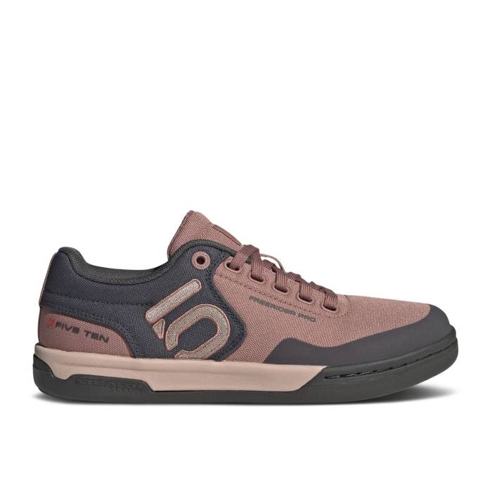 アディダス Adidas 【 Wmns Five Ten Freerider Pro \u0027Warm Clay\u0027 Women Warm Clay/Wonder Taupe/Grey Six 】 労働者階級 レディース ウォーム 薄墨色 薄墨色