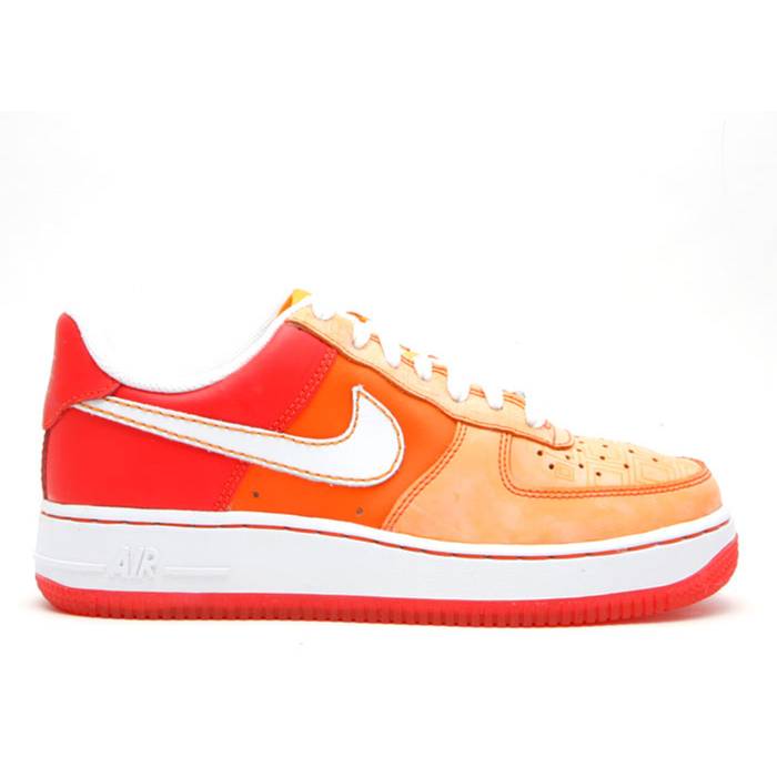 ナイキ Nike 【 Air Force 1 ガウス \u0027Orange Peel\u0027 Youth Orange Peel/ White/Pimento/Orange Blaze 】 お坊っちゃん キッズ orange 橙・オレンジ色 白いこと 白いこと